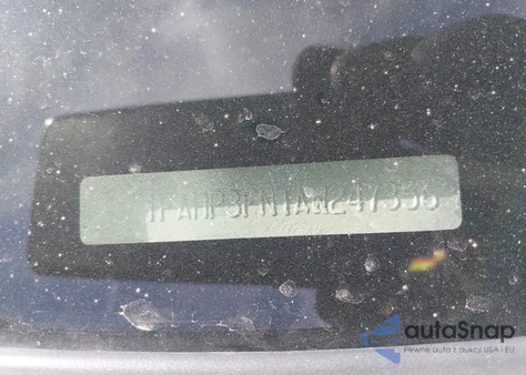 2010 Ford Focus Se из США, поврежденный, VIN 1FAHP3FN1AW247356